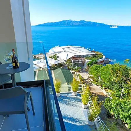 Nertili 4* Sarandë